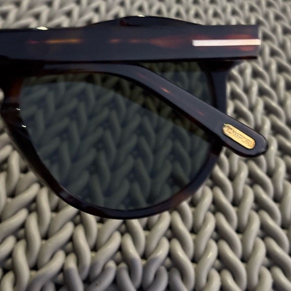 Tom Ford Eyewear Ian Round Frame Sunglasses 🕶 TF0591 Havana includes case - Picture 10 of 15